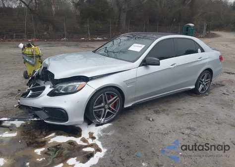 2014 Mercedes-Benz E 63 Amg S 4Matic z USA, uszkodzony, nr VIN WDDHF7GB8EA844053